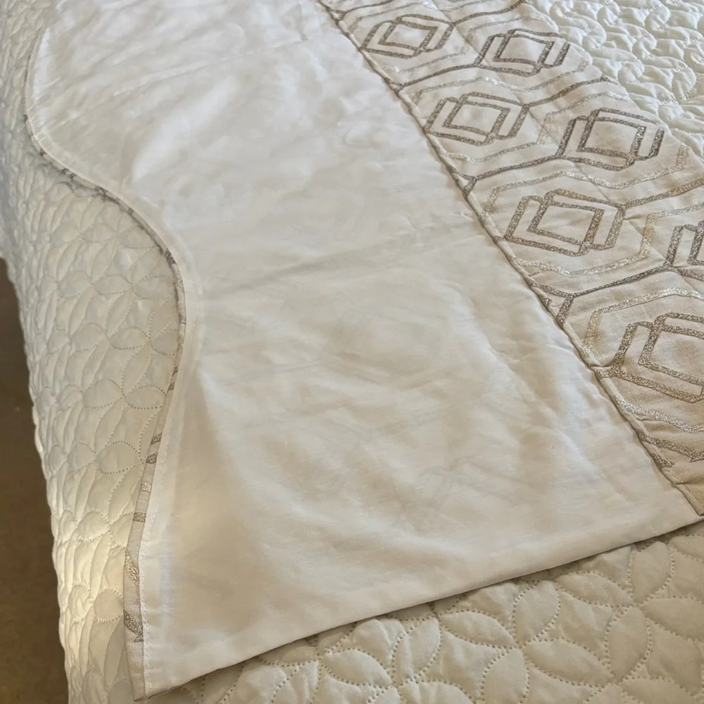 Valance Custom Made Elegant Neutrals Gathered in Rod w/ Ruffled Top 50 x 18 in